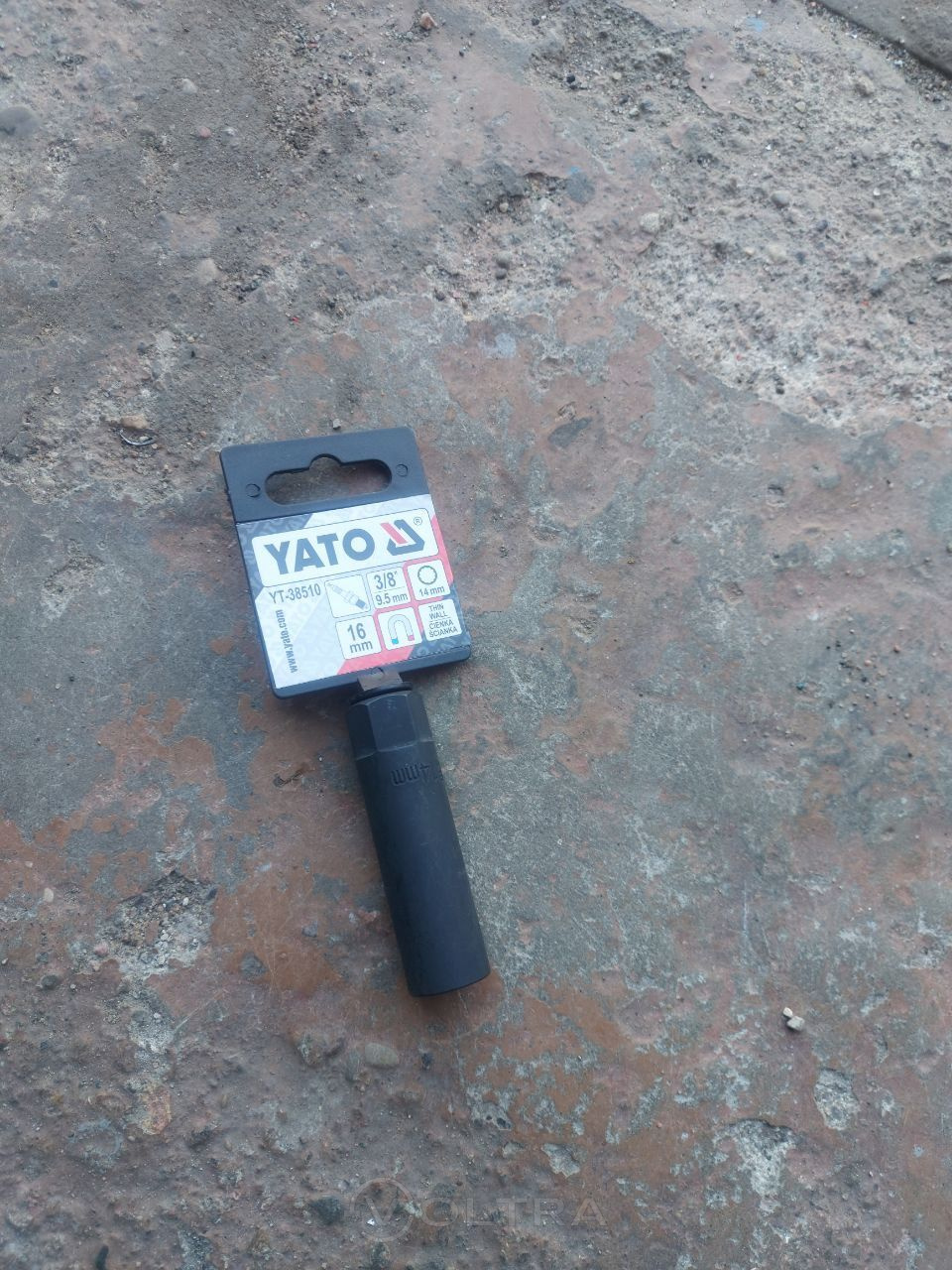 Головка свечная 3/8" 14мм L63мм CrV Yato YT-38510